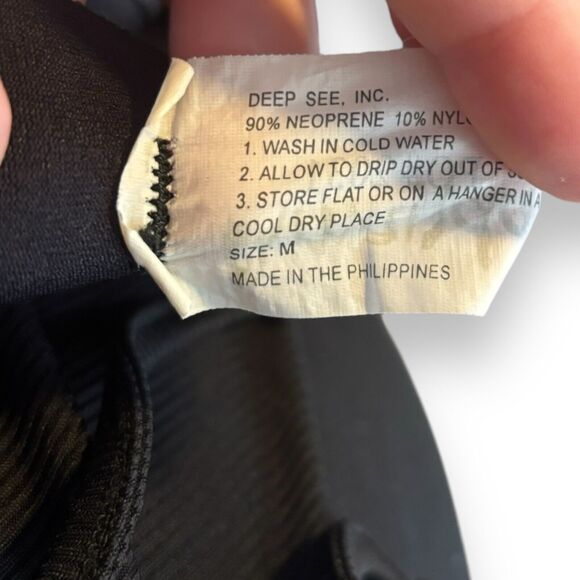 Deep Sea Wetsuit Short Sleeve Youth Size Medium Shorts Scuba Diving Surfing Ski - Picture 4 of 4